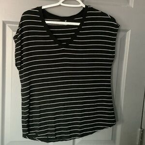 Denver Hayes Black and White Striped V-Neck Tee
Item 401